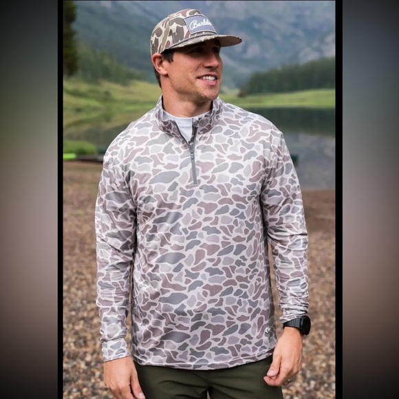 BURLEBO - Performance Quarter Zip - Classic Deer Camo - Picture 1 of 4